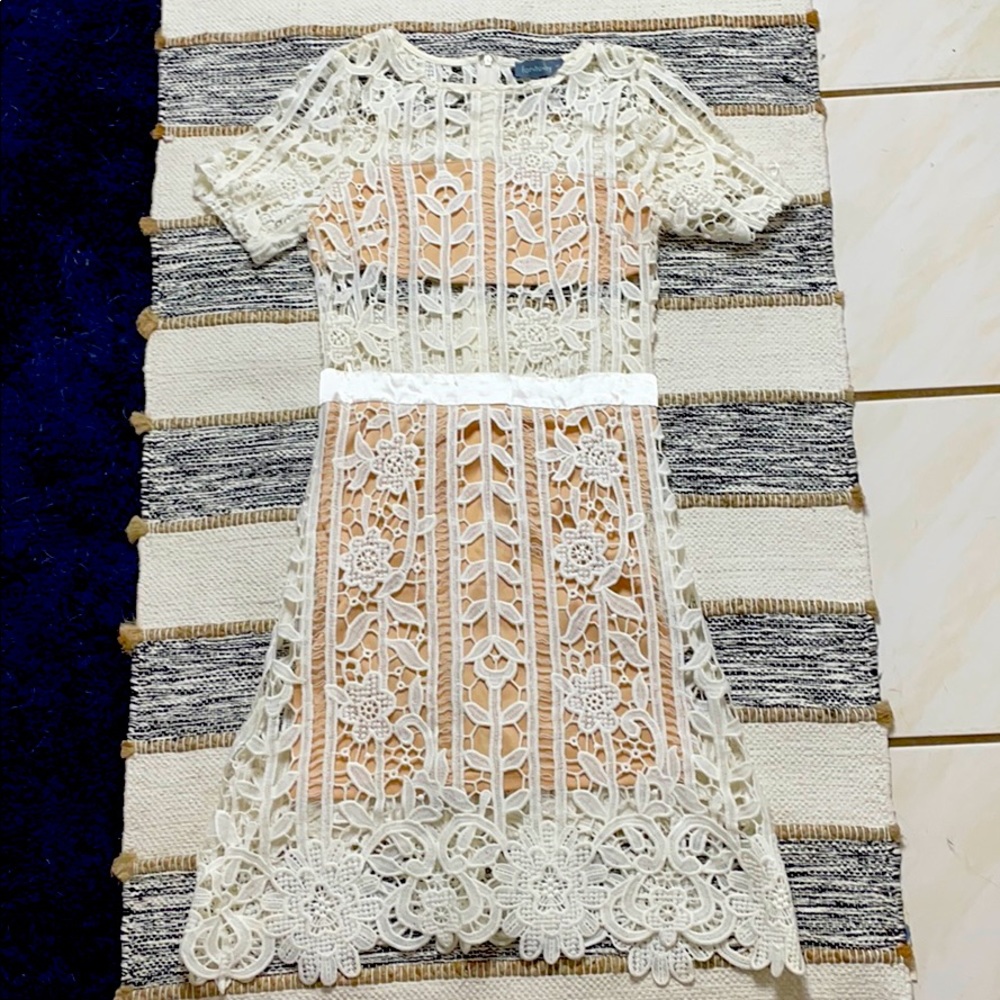Lace dress